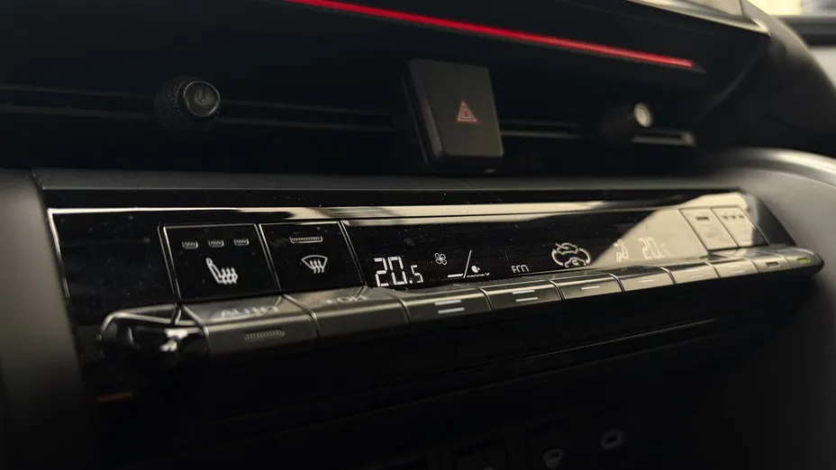 TOYOTA C-HR C-HR 2.0 PHEV Dynamic Force Tokyo Edition