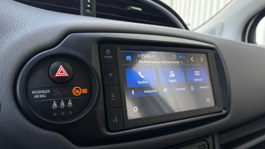 TOYOTA Yaris Yaris 1.5 Premium