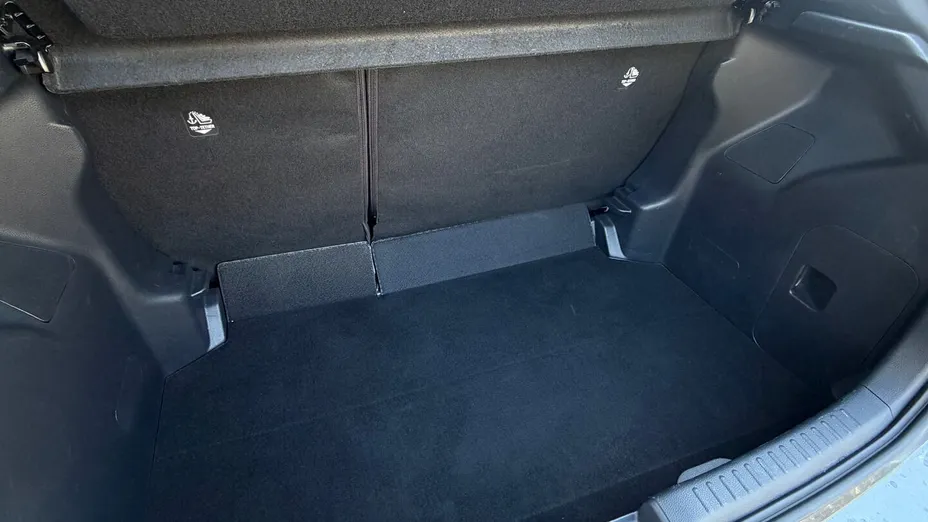 TOYOTA Yaris Yaris Hybrid 1.5 Style