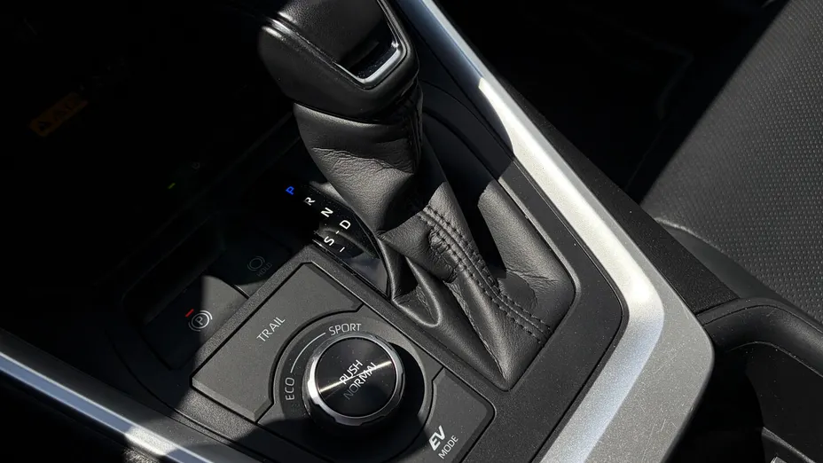 TOYOTA RAV4 RAV4 2.5 Hybrid Executive 4x4