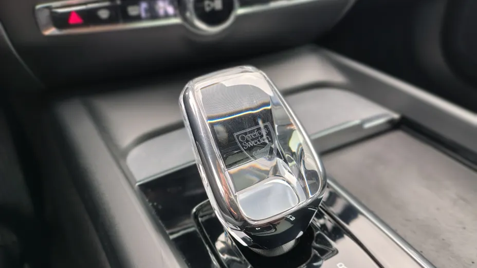 VOLVO V60 V60 B4 D Plus Dark aut