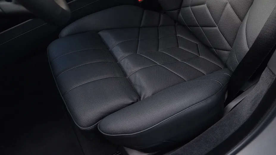 BMW Seria 7 740d xDrive mHEV sport-aut