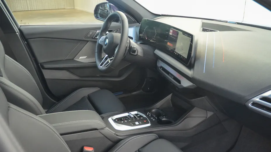 BMW Seria 1 120 mHEV aut