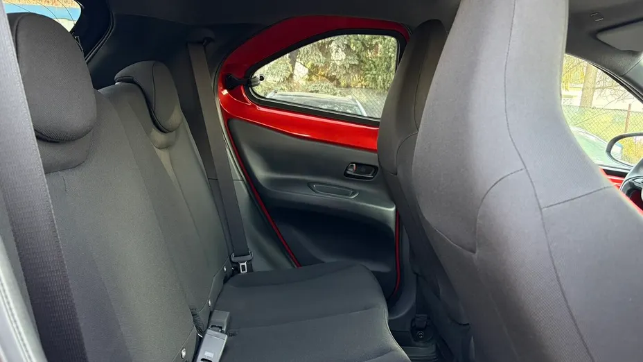 TOYOTA Aygo X Aygo X 1.0 VVT-i Style