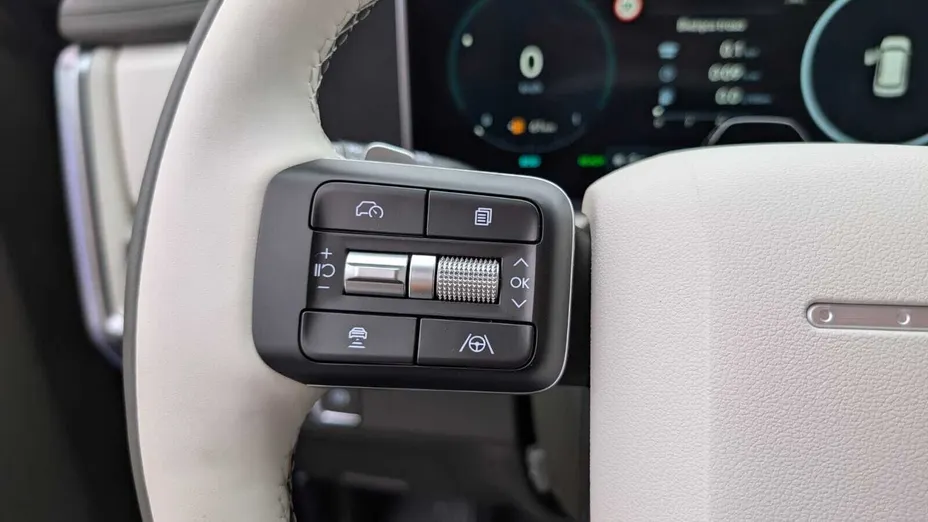 HYUNDAI Santa Fe Santa Fe 1.6 T-GDI HEV Calligraphy 4WD aut 6os. Nowy