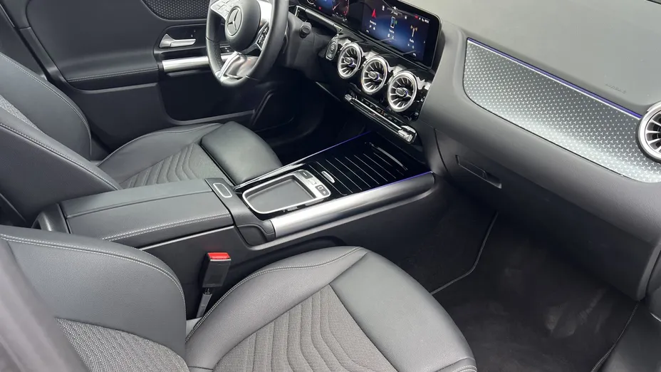 MERCEDES-BENZ GLA GLA 200 mHEV Progressive 7G-DCT