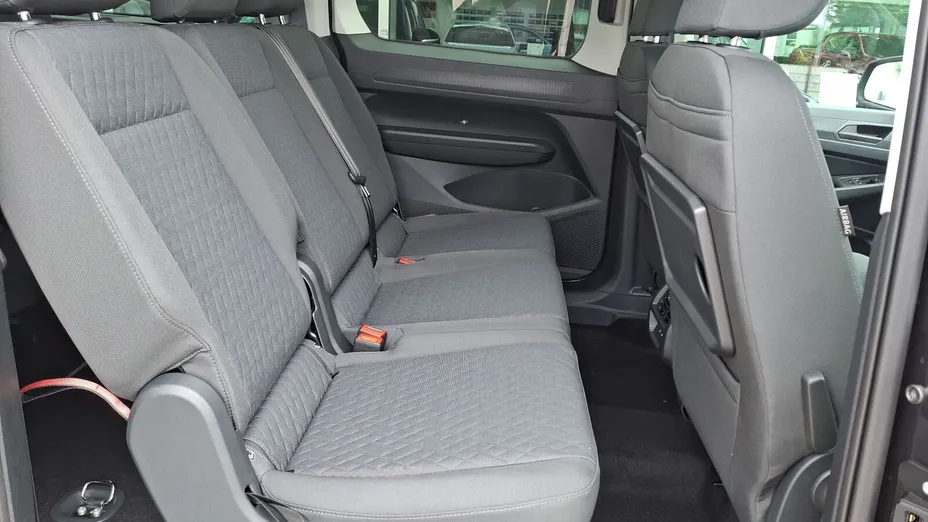 VOLKSWAGEN Caddy osobowy Caddy Maxi 2.0 TDI Life DSG Nowy