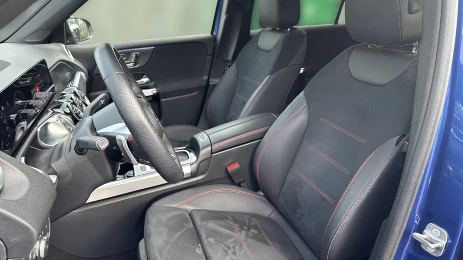 MERCEDES-BENZ GLB GLB 200 mHEV AMG Line 7G-DCT