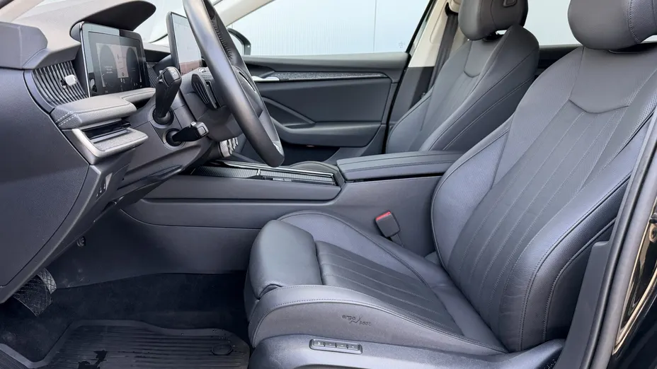 SKODA Superb Superb 2.0 TDI SCR 4x4 Selection DSG