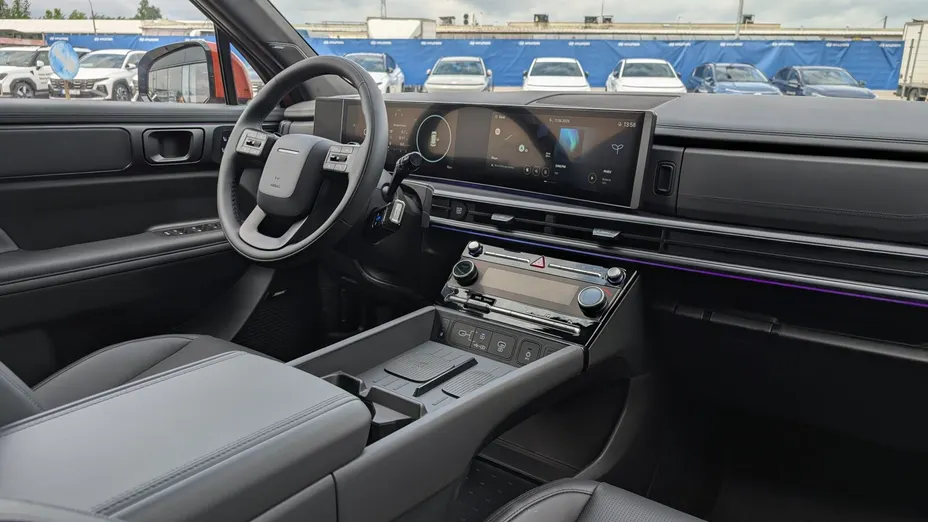 HYUNDAI Santa Fe Santa Fe 1.6 T-GDI HEV Calligraphy 4WD aut 6os. Nowy