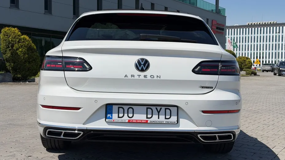 VOLKSWAGEN Arteon -