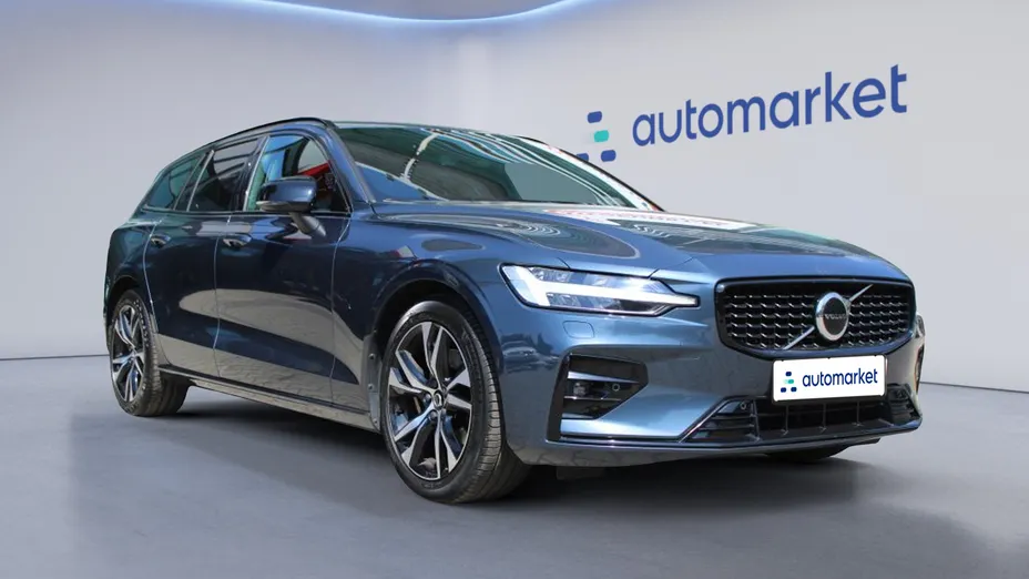 VOLVO V60 V60 B4 D Plus Dark aut