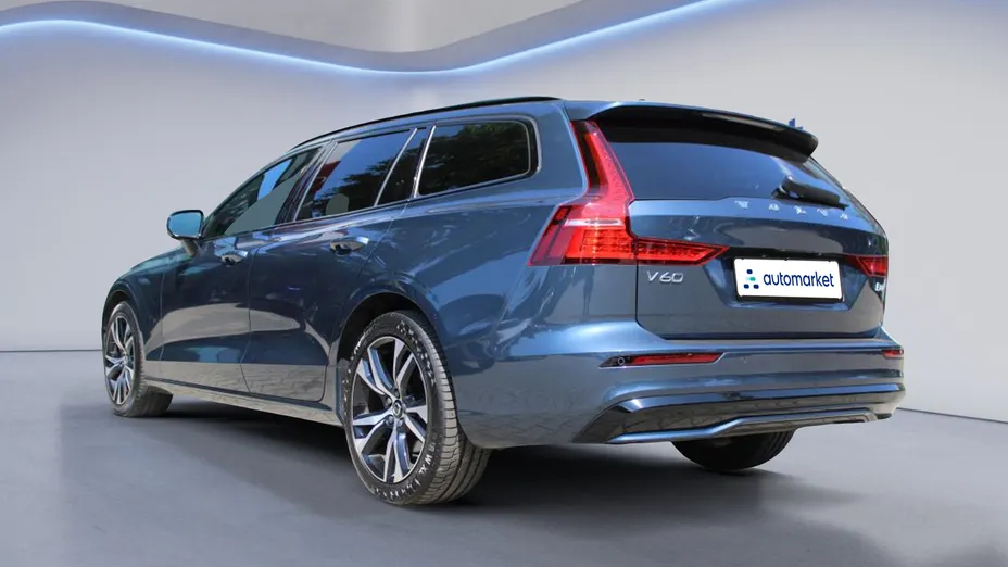 VOLVO V60 V60 B4 D Plus Dark aut