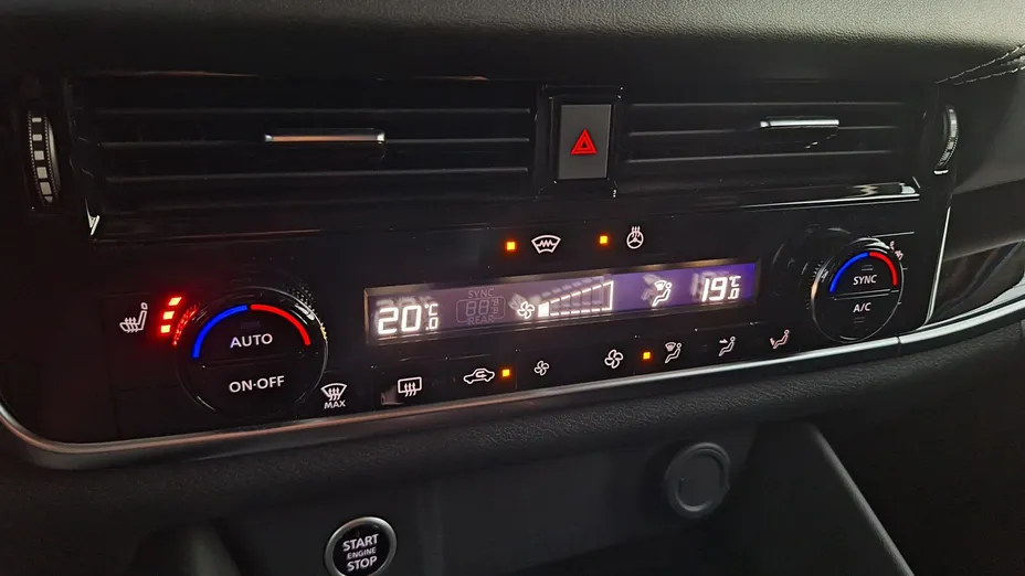 NISSAN Qashqai Qashqai 1.3 DIG-T mHEV N-Connecta Xtronic