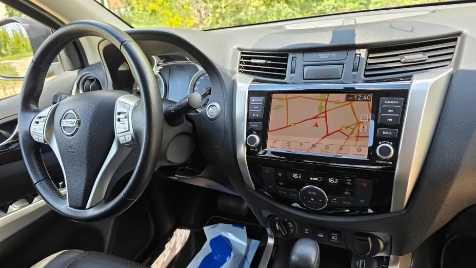 NISSAN Navara Navara 2.3 dCi Acenta aut