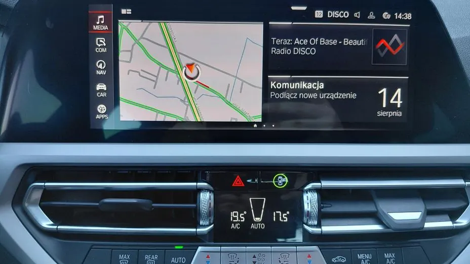 BMW Seria 3 320d xDrive M Sport sport-aut