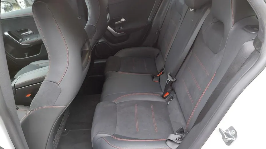MERCEDES-BENZ CLA CLA 200 d 4-Matic 8G-DCT