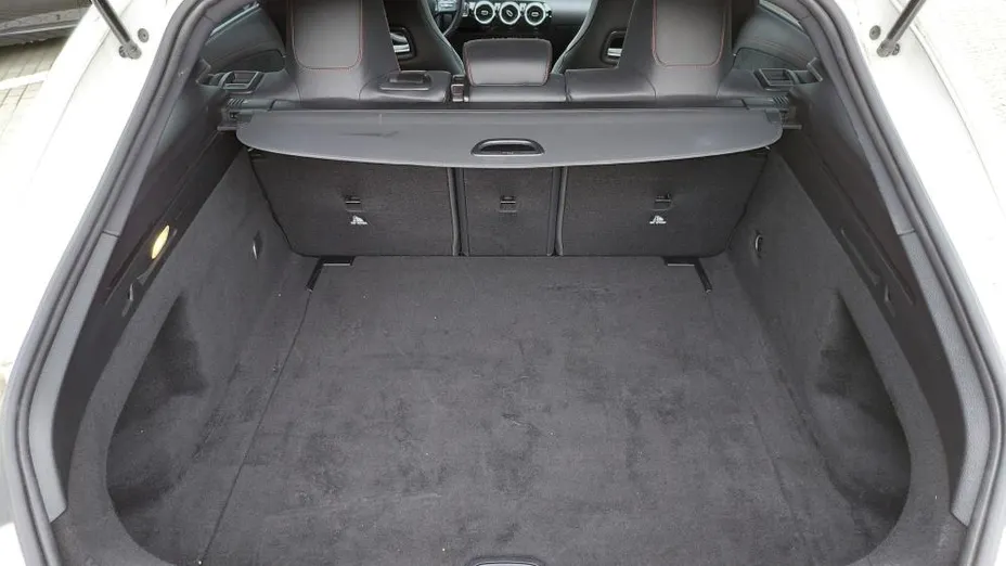 MERCEDES-BENZ CLA CLA 200 d 4-Matic 8G-DCT