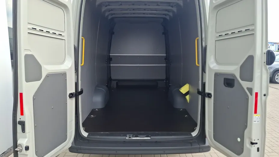 VOLKSWAGEN Crafter Crafter 35 BiTDI (16,4m3) Nowy