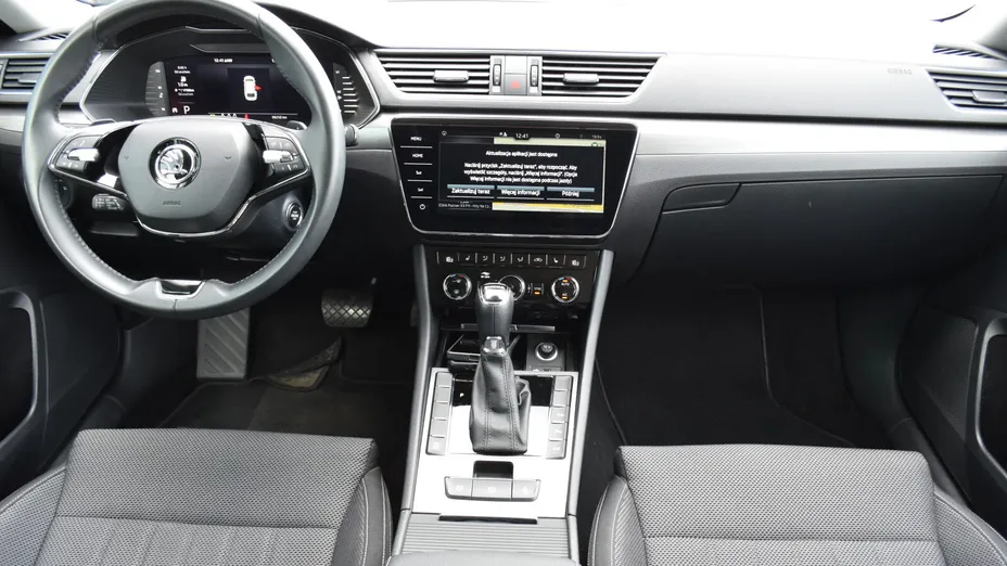 SKODA Superb Superb 2.0 TDI SCR Style DSG