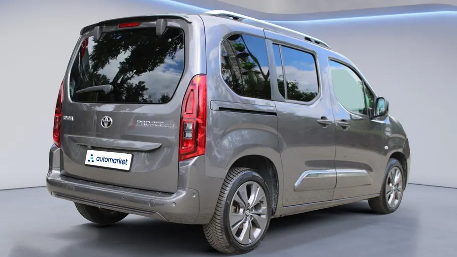 TOYOTA Proace City Verso Proace City Verso 1.2 D-4T Family Aut.
