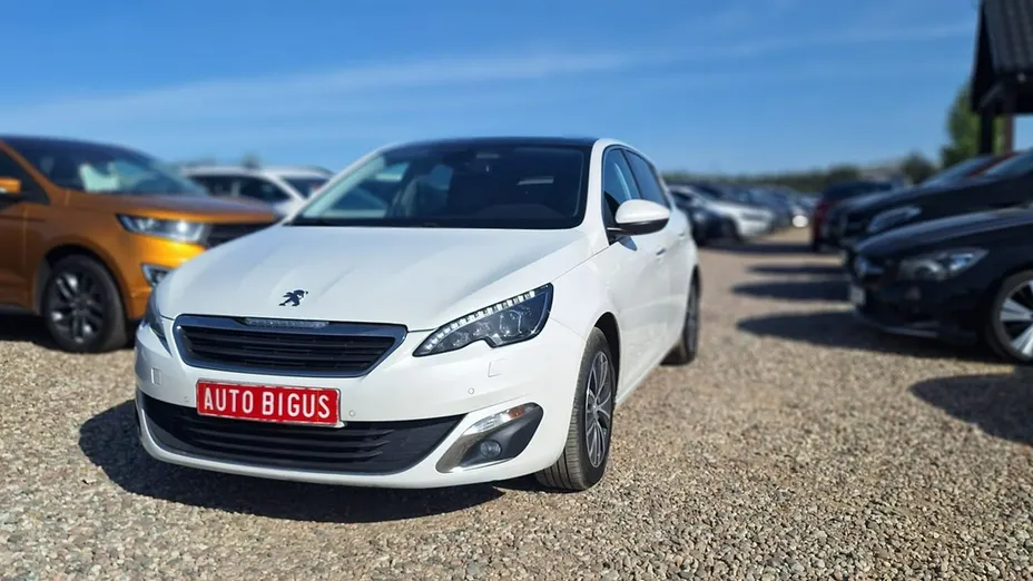 PEUGEOT 308 -