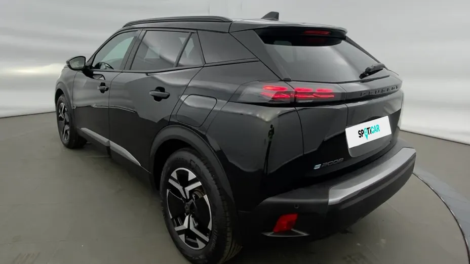 PEUGEOT 2008 -