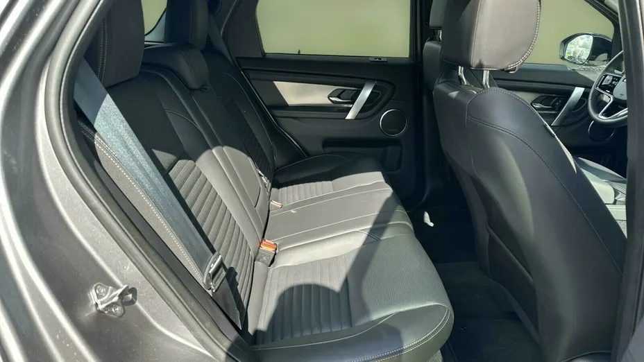 LAND ROVER Discovery Sport Discovery Sport 2.0 P250 mHEV Dynamic SE aut