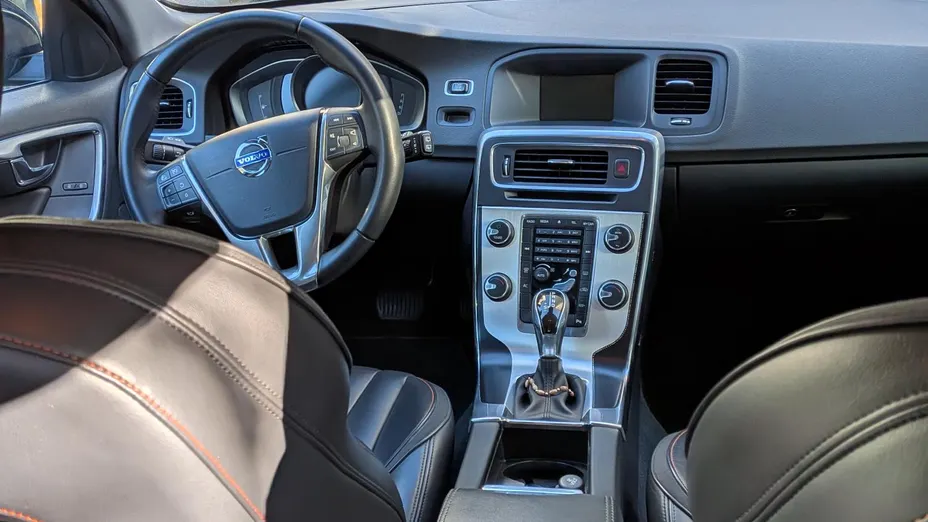 VOLVO V60 V60 T3 Drive-E R-Design Ocean Race aut