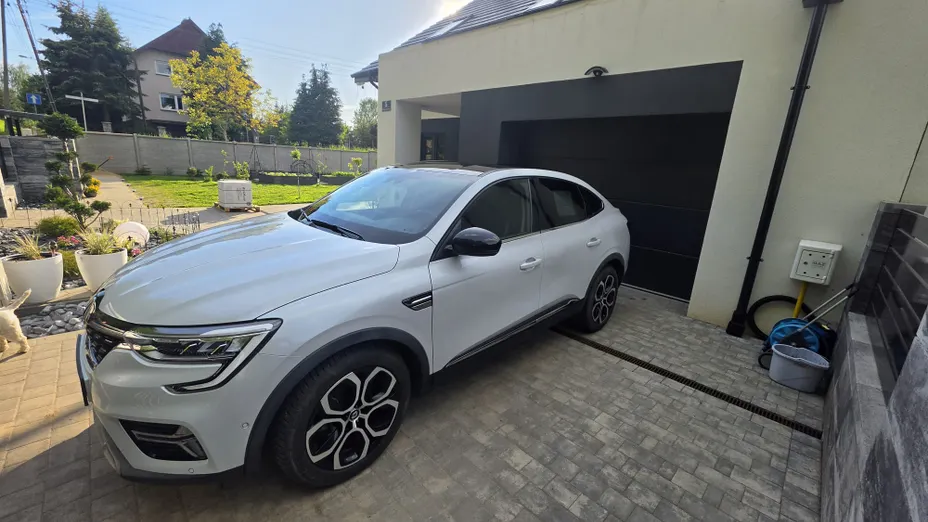 RENAULT Arkana Arkana 1.6 E-TECH Intens MMT