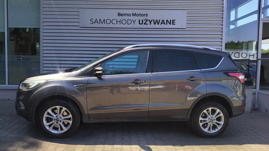 FORD Kuga -