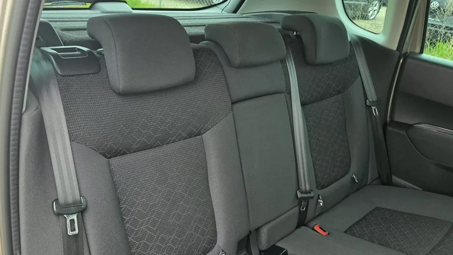 PEUGEOT 3008 -