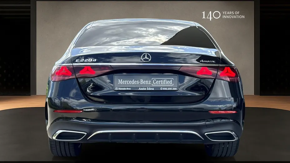 MERCEDES-BENZ E Klasa E 220 d mHEV 4-Matic AMG 9G-Tronic