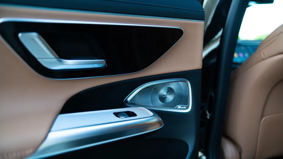 MERCEDES-BENZ E Klasa E 220 d mHEV 4-Matic AMG 9G-Tronic