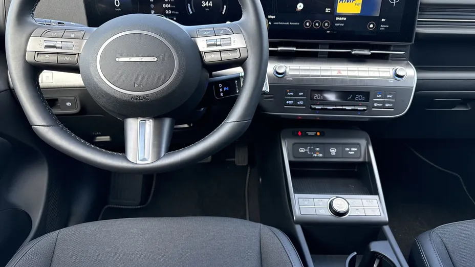 HYUNDAI Kona Kona Electric 65kWh Smart Nowy