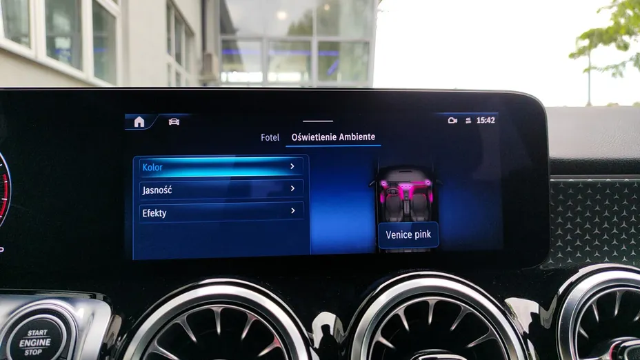 MERCEDES-BENZ GLB GLB 200 Progressive 7G-DCT