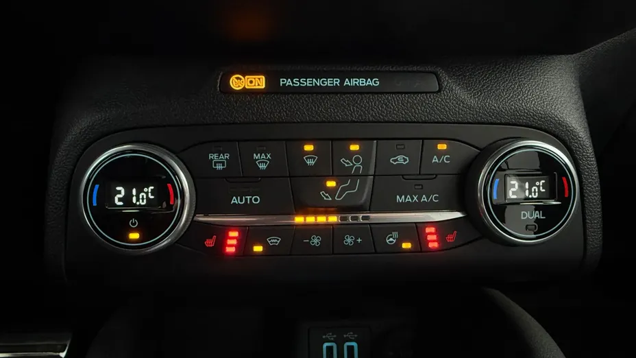 FORD Focus Focus 1.5 EcoBoost ST-Line aut