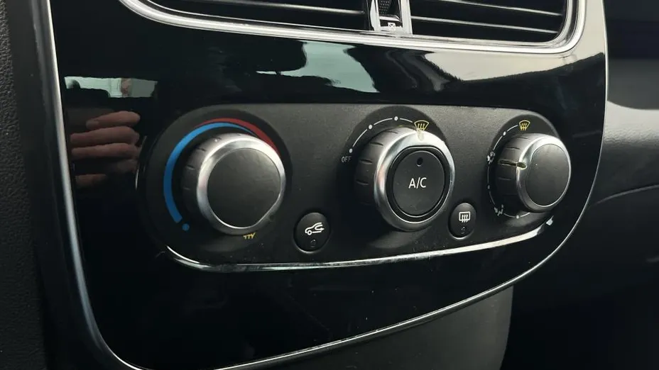 RENAULT Clio Clio 0.9 Energy TCe Zen