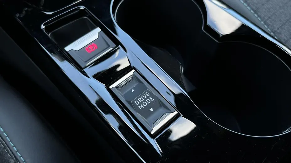 PEUGEOT 2008 2008 1.2 PureTech Allure S&S EAT8