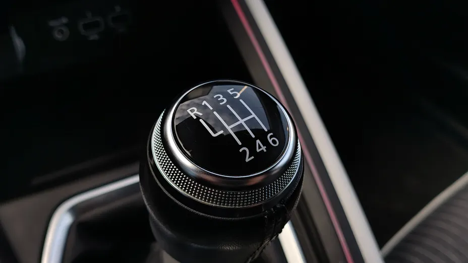 RENAULT Clio Clio 1.0 TCe Techno LPG