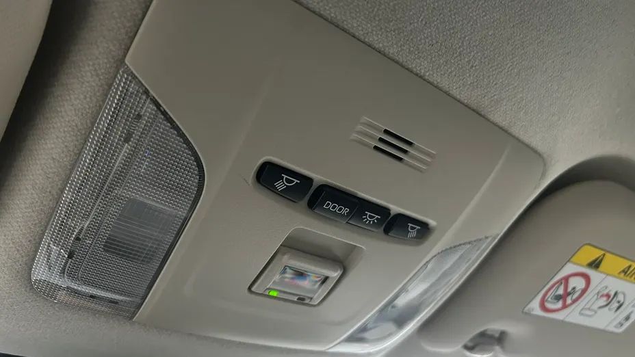 TOYOTA Corolla Corolla 1.8 Hybrid Comfort