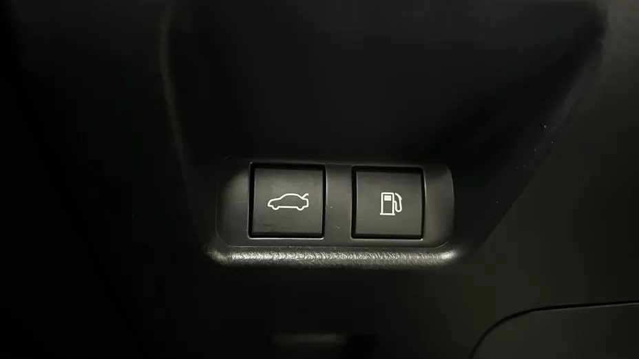 TOYOTA Camry Camry 2.5 Hybrid Dynamic Force Prestige e-CVT