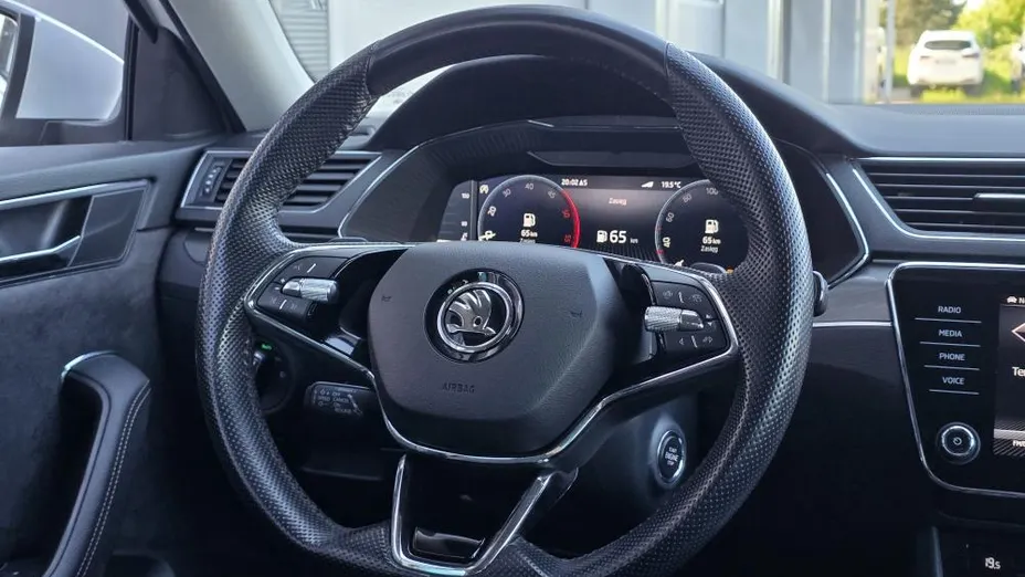 SKODA Superb Superb 2.0 TDI SCR 4x4 Scout DSG
