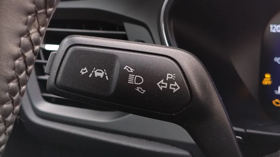 FORD Focus Focus 2.0 EcoBlue Active X aut