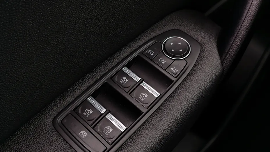 RENAULT Captur Captur 1.3 TCe mHEV Techno EDC