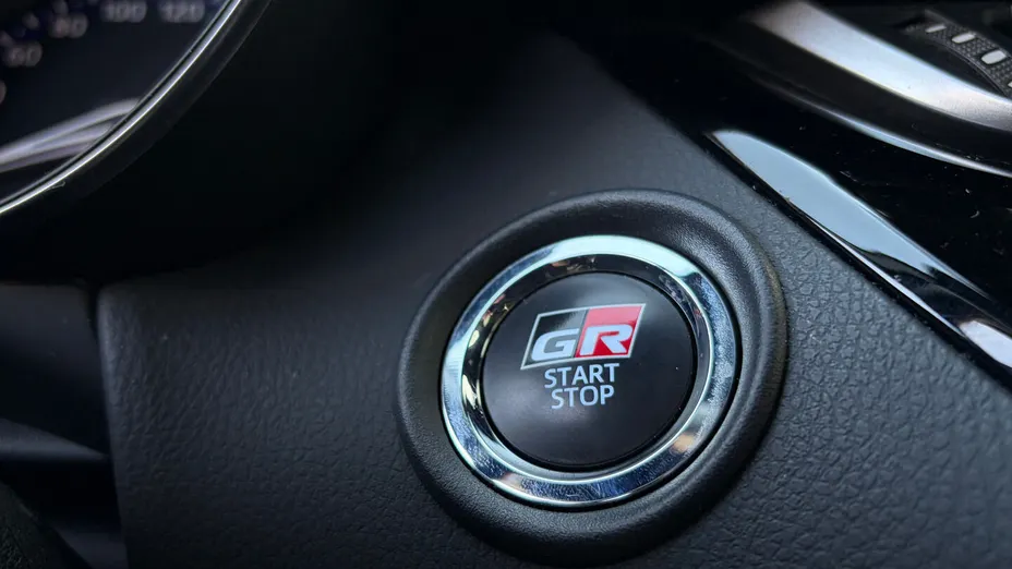 TOYOTA C-HR C-HR 2.0 Hybrid GR Sport