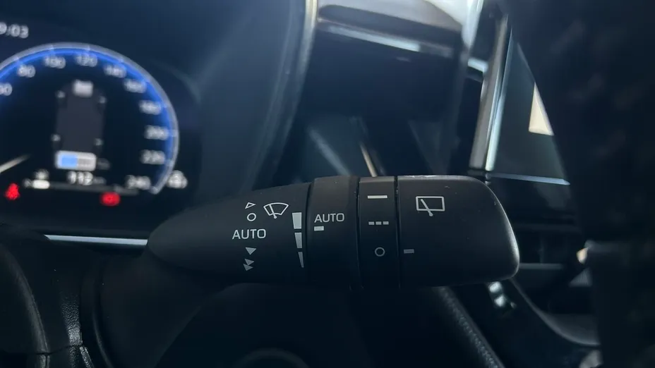 TOYOTA Corolla Corolla 1.8 Hybrid Comfort