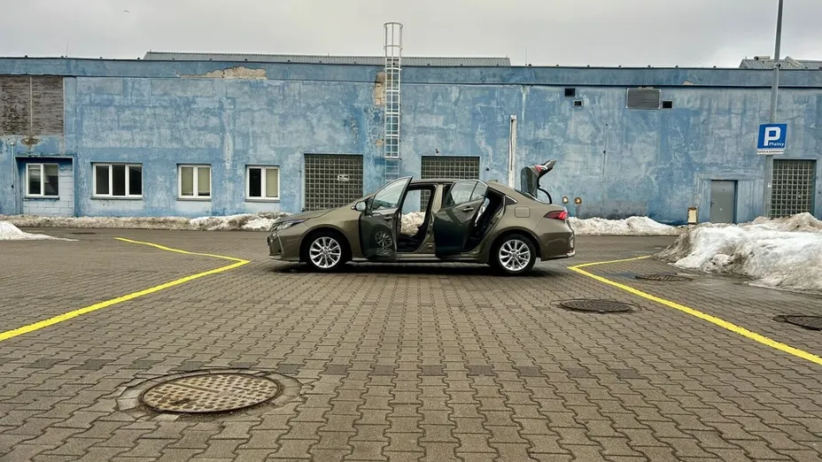 TOYOTA Corolla Corolla 1.5 Comfort