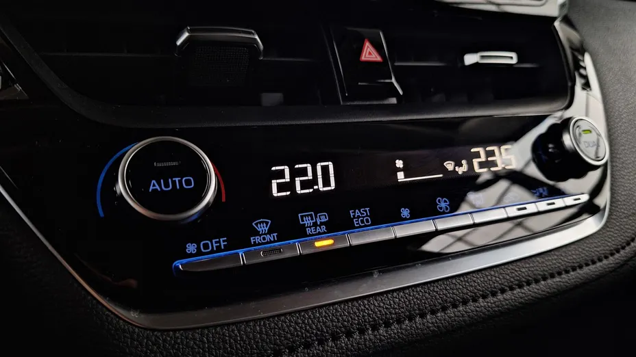 TOYOTA Corolla Corolla 1.5 Comfort