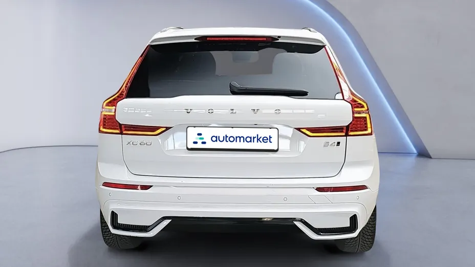VOLVO XC60 XC60 B4 D AWD R-Design aut